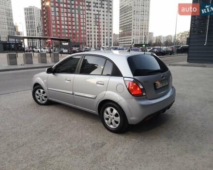 Серый Киа Рио, объемом двигателя 1.4 л и пробегом 178 тыс. км за 6800 $, фото 14 на Automoto.ua