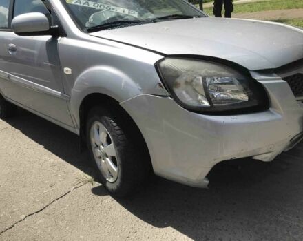 Серый Киа Рио, объемом двигателя 1.4 л и пробегом 89 тыс. км за 3700 $, фото 1 на Automoto.ua