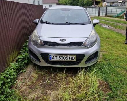 Серый Киа Рио, объемом двигателя 1.12 л и пробегом 260 тыс. км за 5500 $, фото 1 на Automoto.ua