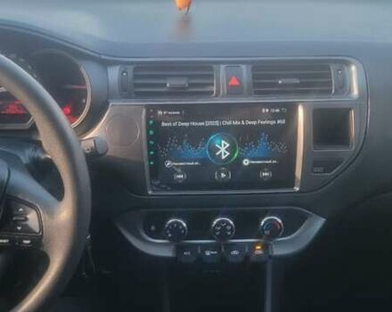 Серый Киа Рио, объемом двигателя 1.12 л и пробегом 208 тыс. км за 6600 $, фото 1 на Automoto.ua
