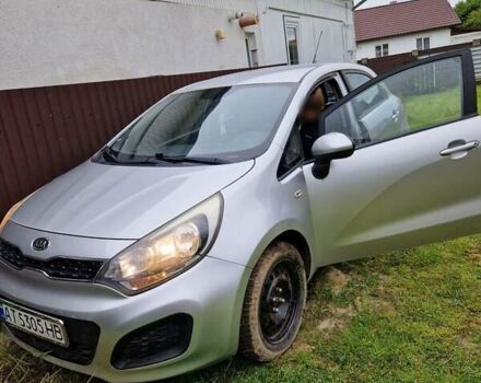 Серый Киа Рио, объемом двигателя 1.12 л и пробегом 260 тыс. км за 5500 $, фото 3 на Automoto.ua