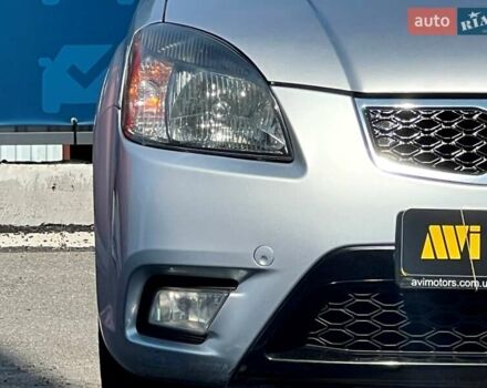 Серый Киа Рио, объемом двигателя 1.4 л и пробегом 158 тыс. км за 6300 $, фото 6 на Automoto.ua