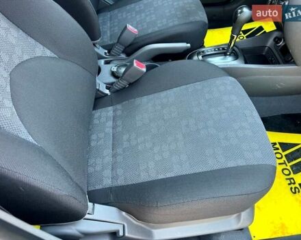 Серый Киа Рио, объемом двигателя 1.4 л и пробегом 158 тыс. км за 6300 $, фото 49 на Automoto.ua