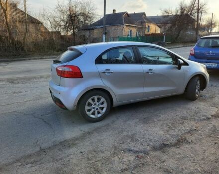 Серый Киа Рио, объемом двигателя 0 л и пробегом 197 тыс. км за 5500 $, фото 2 на Automoto.ua