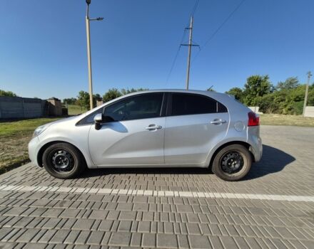 Серый Киа Рио, объемом двигателя 1.4 л и пробегом 254 тыс. км за 6497 $, фото 2 на Automoto.ua