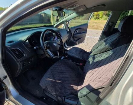 Серый Киа Рио, объемом двигателя 1.4 л и пробегом 254 тыс. км за 6300 $, фото 16 на Automoto.ua