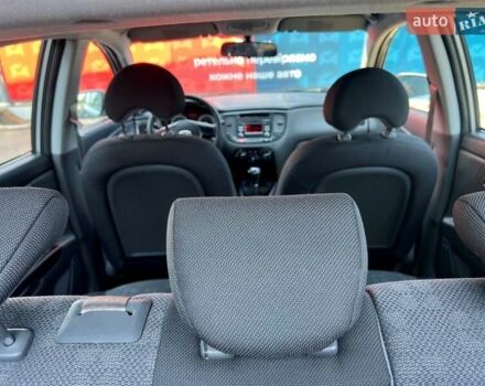 Серый Киа Рио, объемом двигателя 1.4 л и пробегом 158 тыс. км за 6300 $, фото 43 на Automoto.ua