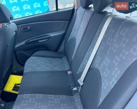 Серый Киа Рио, объемом двигателя 1.4 л и пробегом 158 тыс. км за 6300 $, фото 36 на Automoto.ua