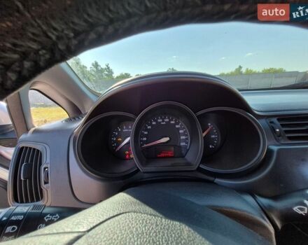 Сірий Кіа Ріо, об'ємом двигуна 1.4 л та пробігом 254 тис. км за 6500 $, фото 14 на Automoto.ua