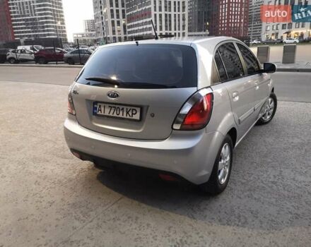 Серый Киа Рио, объемом двигателя 1.4 л и пробегом 178 тыс. км за 6800 $, фото 13 на Automoto.ua