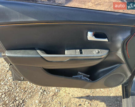 Серый Киа Рио, объемом двигателя 1.4 л и пробегом 277 тыс. км за 6200 $, фото 6 на Automoto.ua