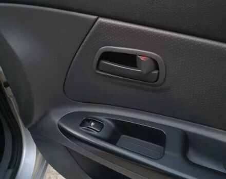 Серый Киа Рио, объемом двигателя 1.4 л и пробегом 178 тыс. км за 6800 $, фото 29 на Automoto.ua