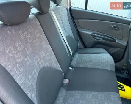 Серый Киа Рио, объемом двигателя 1.4 л и пробегом 158 тыс. км за 6300 $, фото 45 на Automoto.ua