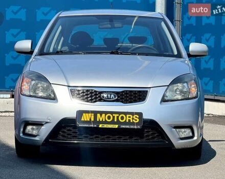 Серый Киа Рио, объемом двигателя 1.4 л и пробегом 158 тыс. км за 6300 $, фото 4 на Automoto.ua