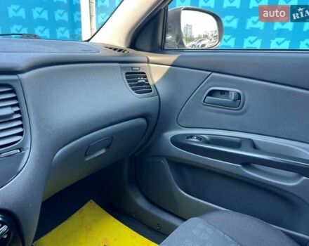 Серый Киа Рио, объемом двигателя 1.4 л и пробегом 158 тыс. км за 6300 $, фото 32 на Automoto.ua