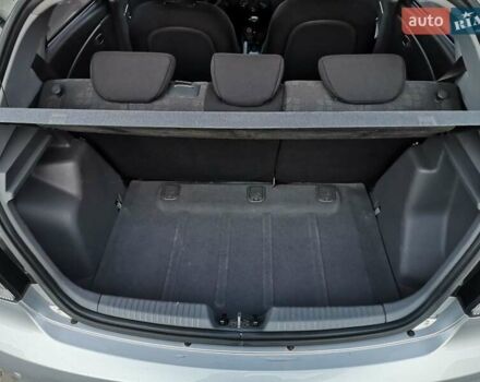 Серый Киа Рио, объемом двигателя 1.4 л и пробегом 178 тыс. км за 6800 $, фото 35 на Automoto.ua