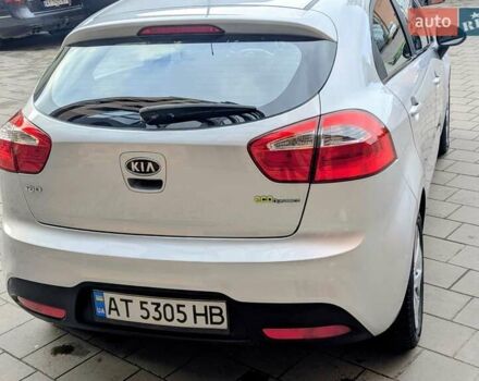 Серый Киа Рио, объемом двигателя 1.12 л и пробегом 244 тыс. км за 4850 $, фото 8 на Automoto.ua