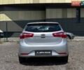 Сірий Кіа Ріо, об'ємом двигуна 1.4 л та пробігом 62 тис. км за 7690 $, фото 6 на Automoto.ua
