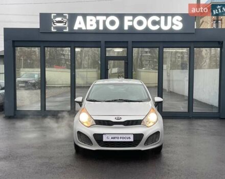 Сірий Кіа Ріо, об'ємом двигуна 1.59 л та пробігом 138 тис. км за 8190 $, фото 2 на Automoto.ua