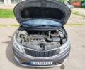 Серый Киа Рио, объемом двигателя 1.59 л и пробегом 271 тыс. км за 6800 $, фото 2 на Automoto.ua