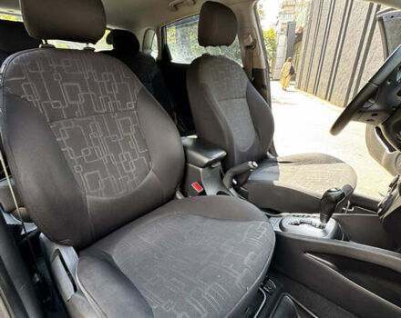 Сірий Кіа Ріо, об'ємом двигуна 1.59 л та пробігом 144 тис. км за 7900 $, фото 11 на Automoto.ua