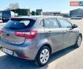 Сірий Кіа Ріо, об'ємом двигуна 1.4 л та пробігом 80 тис. км за 8200 $, фото 4 на Automoto.ua