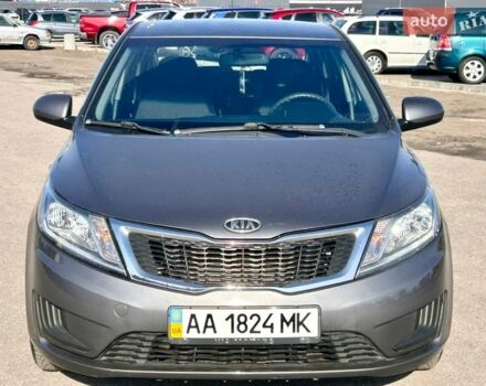 Сірий Кіа Ріо, об'ємом двигуна 1.4 л та пробігом 80 тис. км за 8200 $, фото 1 на Automoto.ua