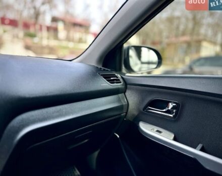 Сірий Кіа Ріо, об'ємом двигуна 1.6 л та пробігом 150 тис. км за 7900 $, фото 16 на Automoto.ua