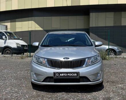 Серый Киа Рио, объемом двигателя 1.4 л и пробегом 62 тыс. км за 7990 $, фото 2 на Automoto.ua