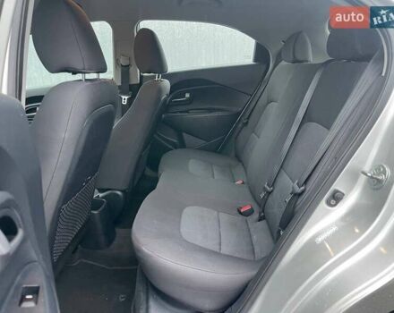 Серый Киа Рио, объемом двигателя 1.59 л и пробегом 138 тыс. км за 7990 $, фото 9 на Automoto.ua