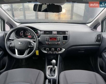 Серый Киа Рио, объемом двигателя 1.59 л и пробегом 138 тыс. км за 7990 $, фото 12 на Automoto.ua