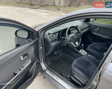 Серый Киа Рио, объемом двигателя 1.6 л и пробегом 156 тыс. км за 8800 $, фото 12 на Automoto.ua
