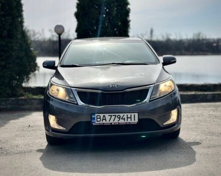 Сірий Кіа Ріо, об'ємом двигуна 1.6 л та пробігом 150 тис. км за 8250 $, фото 8 на Automoto.ua
