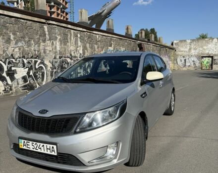 Сірий Кіа Ріо, об'ємом двигуна 1.6 л та пробігом 125 тис. км за 7673 $, фото 3 на Automoto.ua