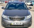 Сірий Кіа Ріо, об'ємом двигуна 1.4 л та пробігом 80 тис. км за 8200 $, фото 1 на Automoto.ua