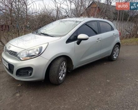 Серый Киа Рио, объемом двигателя 1.12 л и пробегом 212 тыс. км за 5900 $, фото 1 на Automoto.ua