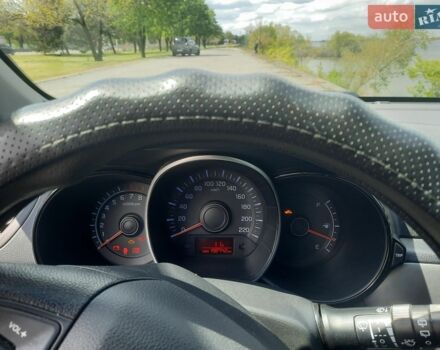 Серый Киа Рио, объемом двигателя 1.4 л и пробегом 198 тыс. км за 6500 $, фото 12 на Automoto.ua