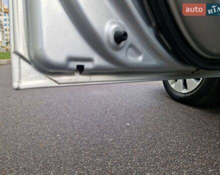 Серый Киа Рио, объемом двигателя 1.6 л и пробегом 98 тыс. км за 9400 $, фото 56 на Automoto.ua