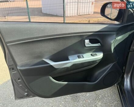 Серый Киа Рио, объемом двигателя 1.4 л и пробегом 186 тыс. км за 6790 $, фото 10 на Automoto.ua