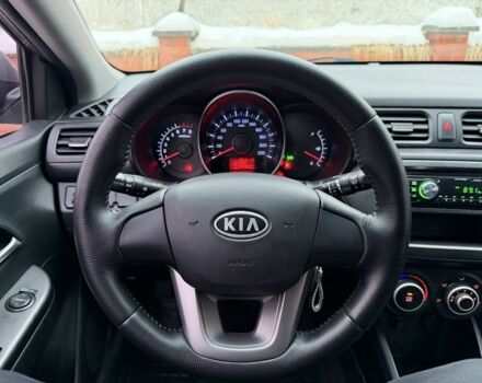 Сірий Кіа Ріо, об'ємом двигуна 1.4 л та пробігом 177 тис. км за 5450 $, фото 9 на Automoto.ua