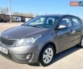 Сірий Кіа Ріо, об'ємом двигуна 1.4 л та пробігом 80 тис. км за 8200 $, фото 7 на Automoto.ua