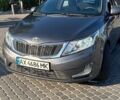 Серый Киа Рио, объемом двигателя 1.4 л и пробегом 177 тыс. км за 6777 $, фото 3 на Automoto.ua