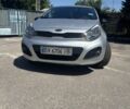 Серый Киа Рио, объемом двигателя 1.1 л и пробегом 230 тыс. км за 6501 $, фото 2 на Automoto.ua