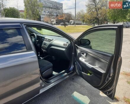 Серый Киа Рио, объемом двигателя 1.4 л и пробегом 198 тыс. км за 6500 $, фото 22 на Automoto.ua