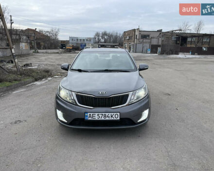 Серый Киа Рио, объемом двигателя 1.6 л и пробегом 156 тыс. км за 8800 $, фото 1 на Automoto.ua