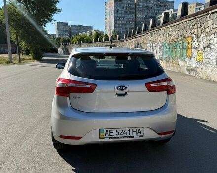 Серый Киа Рио, объемом двигателя 1.6 л и пробегом 125 тыс. км за 7700 $, фото 5 на Automoto.ua