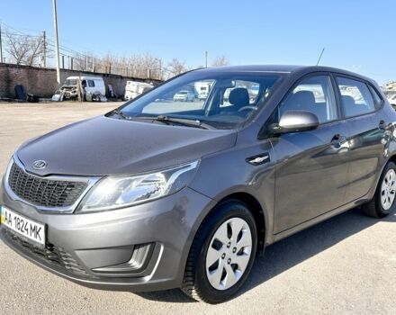 Сірий Кіа Ріо, об'ємом двигуна 1.4 л та пробігом 80 тис. км за 8200 $, фото 7 на Automoto.ua
