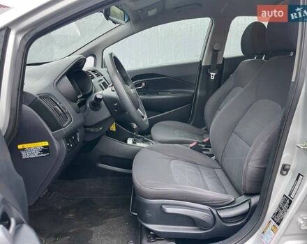 Сірий Кіа Ріо, об'ємом двигуна 1.59 л та пробігом 138 тис. км за 8190 $, фото 8 на Automoto.ua