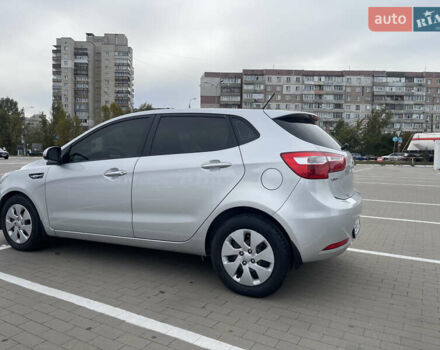 Сірий Кіа Ріо, об'ємом двигуна 1.4 л та пробігом 226 тис. км за 7000 $, фото 5 на Automoto.ua