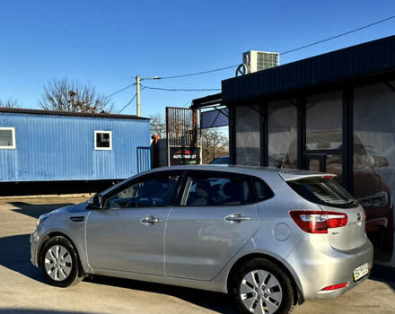 Серый Киа Рио, объемом двигателя 1.6 л и пробегом 156 тыс. км за 8900 $, фото 3 на Automoto.ua